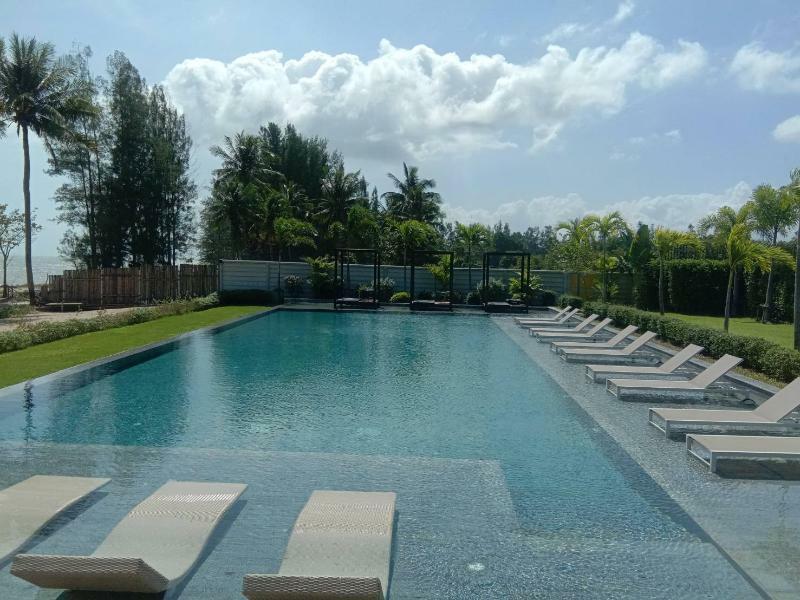 Tungtong Beach Villas Thap Sakae Ngoại thất bức ảnh