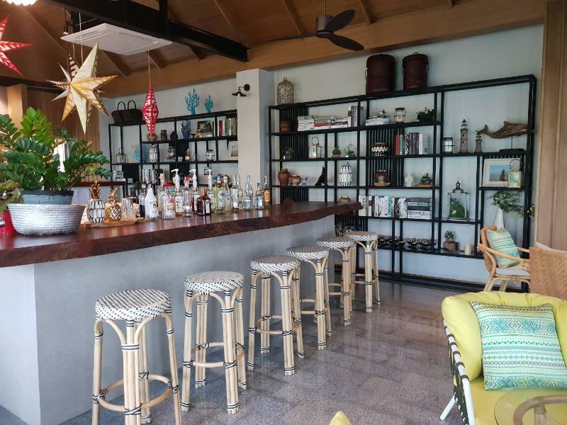 Tungtong Beach Villas Thap Sakae Ngoại thất bức ảnh